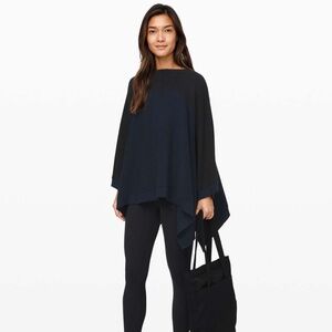 Lululemon 🍋 It All Lines Up Poncho
